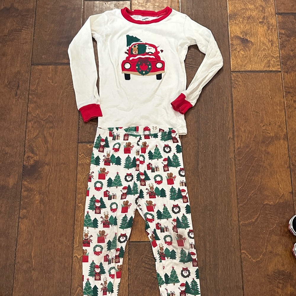 Toddler Gymboree Santa and Reindeer Pajama Set